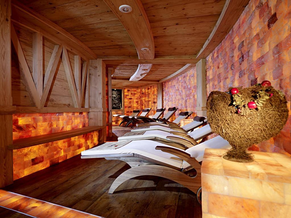 Hotel Tyrol Am 4*