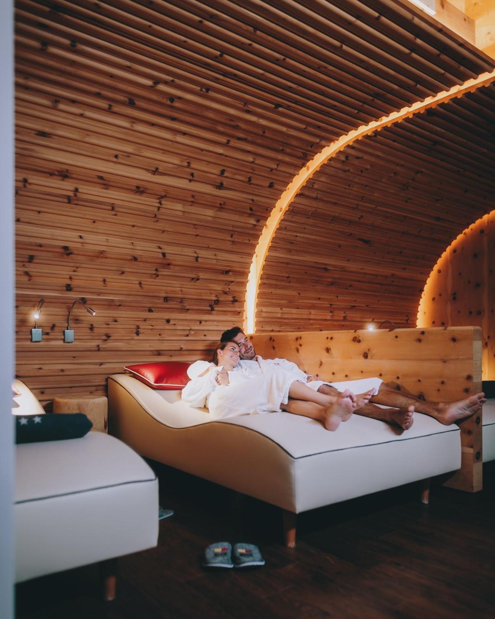 Tyrol Am 4*